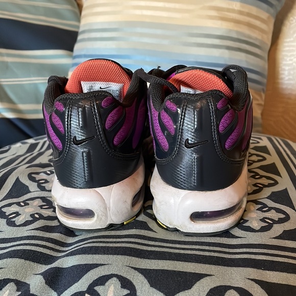 Kids Nike Air Max Plus sneakers size 1Y - Picture 2 of 7